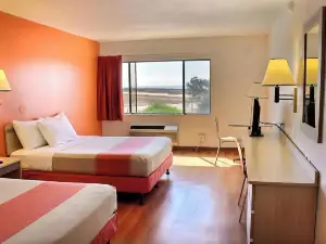 Motel 6 San Simeon, CA - Hearst Castle Area