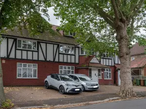 Flexistay Aparthotel Sutton
