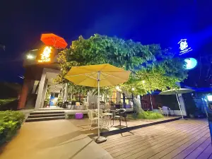 The Poem Hotel