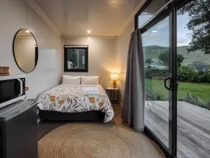 Tatapouri Retreat - Glamping