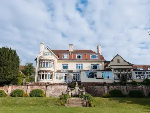 Northfield Hotel