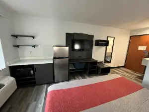 Studio 6 Suites Urbana, IL