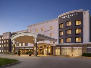 Courtyard des Moines Ankeny