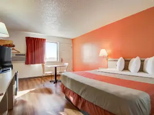 โมเทล 6 คอลบี แคนซัส