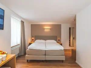 ホテル アーティスト