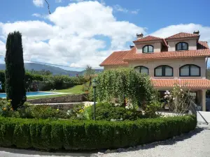 Casa Das Pías