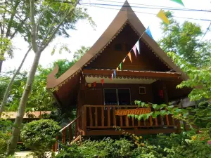 Akchanok Homestay