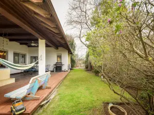Country Yard Villa in Yaffe Nof, Maalot by Sea N' Rent