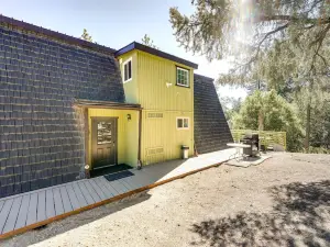 Modern Pine Mountain Club Cabin with Community Pool!