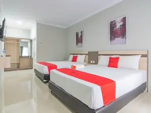 RedDoorz Plus @ Otista Garut