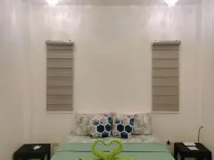 Second Floor 1 bedroom with own kitchen