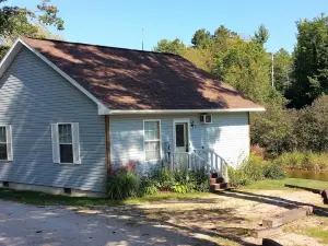 Cottage #5 on AuTrain River Near Lake Superior, Pictured Rocks, Waterfalls,Trail