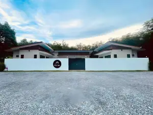 Pool Villa at Salak