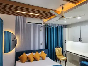 Luxurious 3-bhk highly secured & close to airport