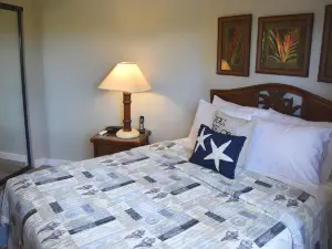 Ocean and Pool View Condo Great for a Family