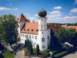 Schlosshotel Neufahrn