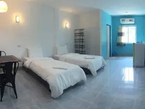 Blue Hip Apartment Nakhon Sri