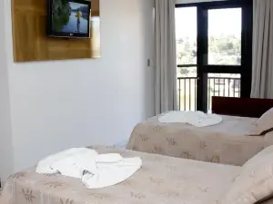 Hotel Midas