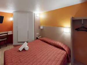 Premiere Classe Cambrai - Proville