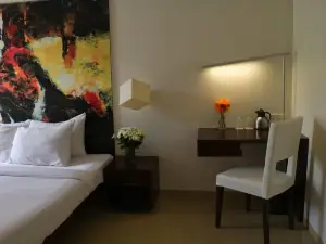 The Waterfront Shaw Lavasa