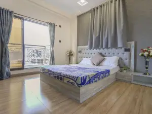 Sunset Palazzo