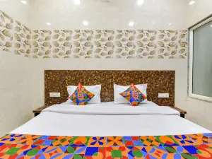 OnlyStay Maa Gaytri Inn