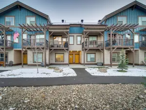 McCall Vacation Rental with Private Balcony and Grill!