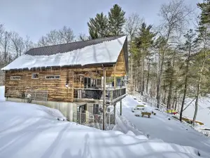 Adirondack Cabin on Private Lake Near Glenfield!