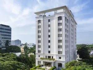 The Raintree, St. Mary’s Road