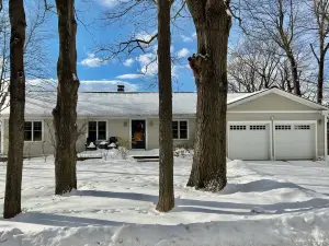 Mountain-view House ~ Mins To Middlebury, Flex Cancellation Policy