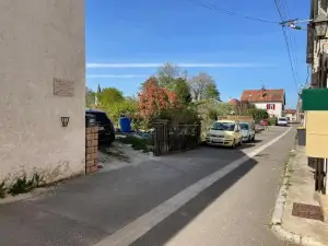 Bienvenue Chez Vous "appartement classé 2 étoiles en Rdc Avec Espace extérieur et parking"