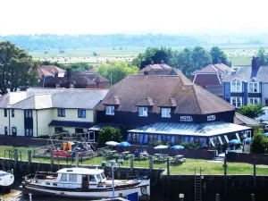 The River Haven Hotel