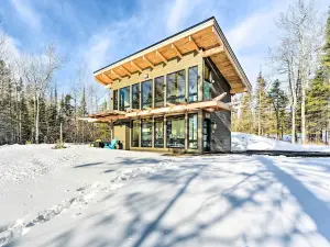 Waterfront Cabin on Lake Superior with Fire Pit