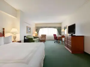 Radisson Hotel Cedar Rapids