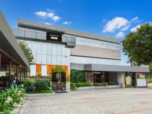 Super Townhouse Krishnagiri Formerly Vijay Inn