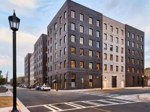 The Ann Savannah, Apartments by Marriott Bonvoy