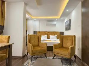 Nurel Shark Residence