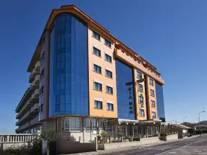 Hotel Ría Mar