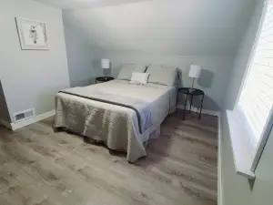 Dog Friendly|Fully Fenced|Full Kitchen|Firepit