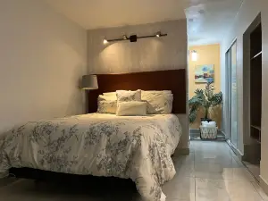 Segovia Studio Units