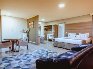 Riellis Center Hotel