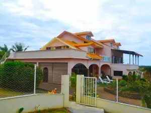 Villa Victoria