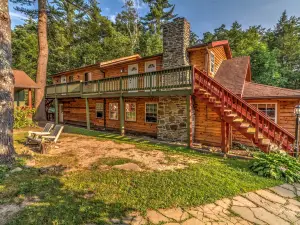 Magnolia Streamside Resort