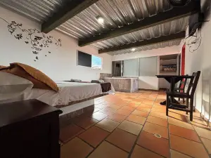 Balcon Tamesino Hotel