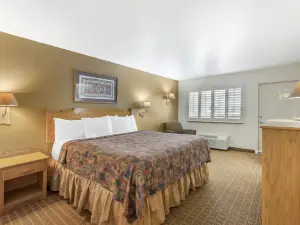 黃金峽谷貝斯特韋斯特套房酒店