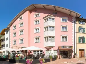 Cityhotel Goldener Adler B&B