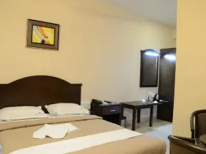 Hotel Sky Lite