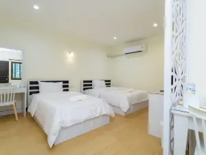 Thai Guest House