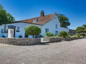 The Manor Coastal Hotel & Inn, Blakeney - Part of the Coaching Inn Group