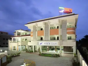 Hotel Vels Court